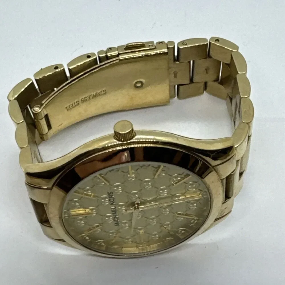 Michael Kors Slim Runway MK3335 Women's Gold Tone Analog Dial Wrist Watch JNA625